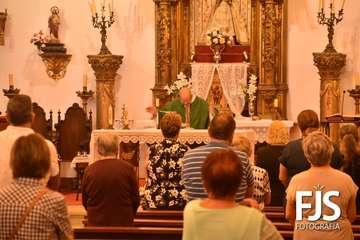 El párroco Eugenio Peñate Suárez se despide de sus feligreses de Tara y San Roque/Francisco Javier Santana y TA.